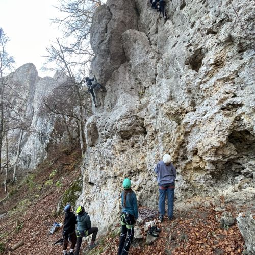 Einklettern am Stuhlfels